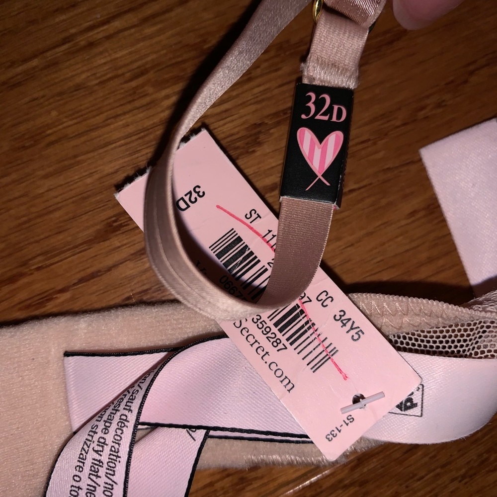Bra - Picture 3 of 3